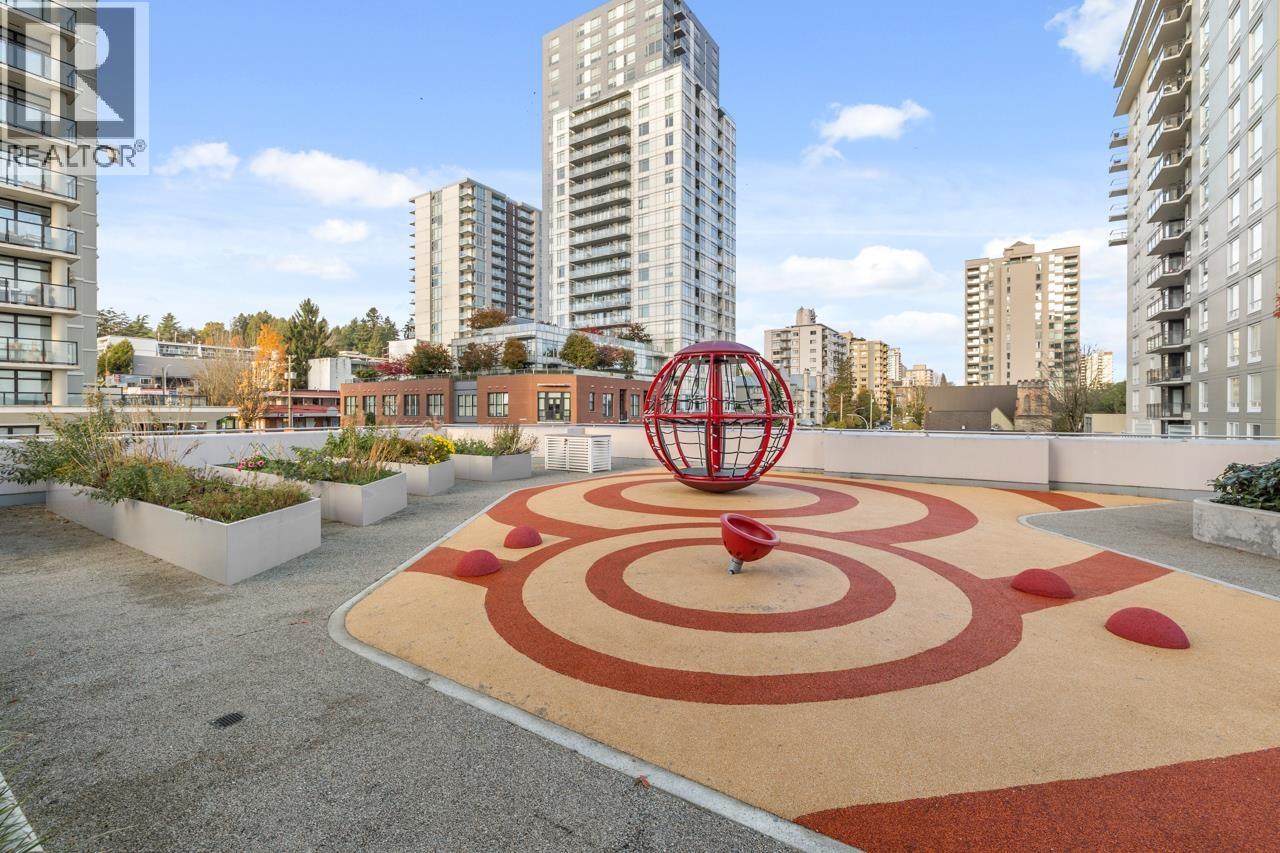 803 618 CARNARVON STREET, New Westminster