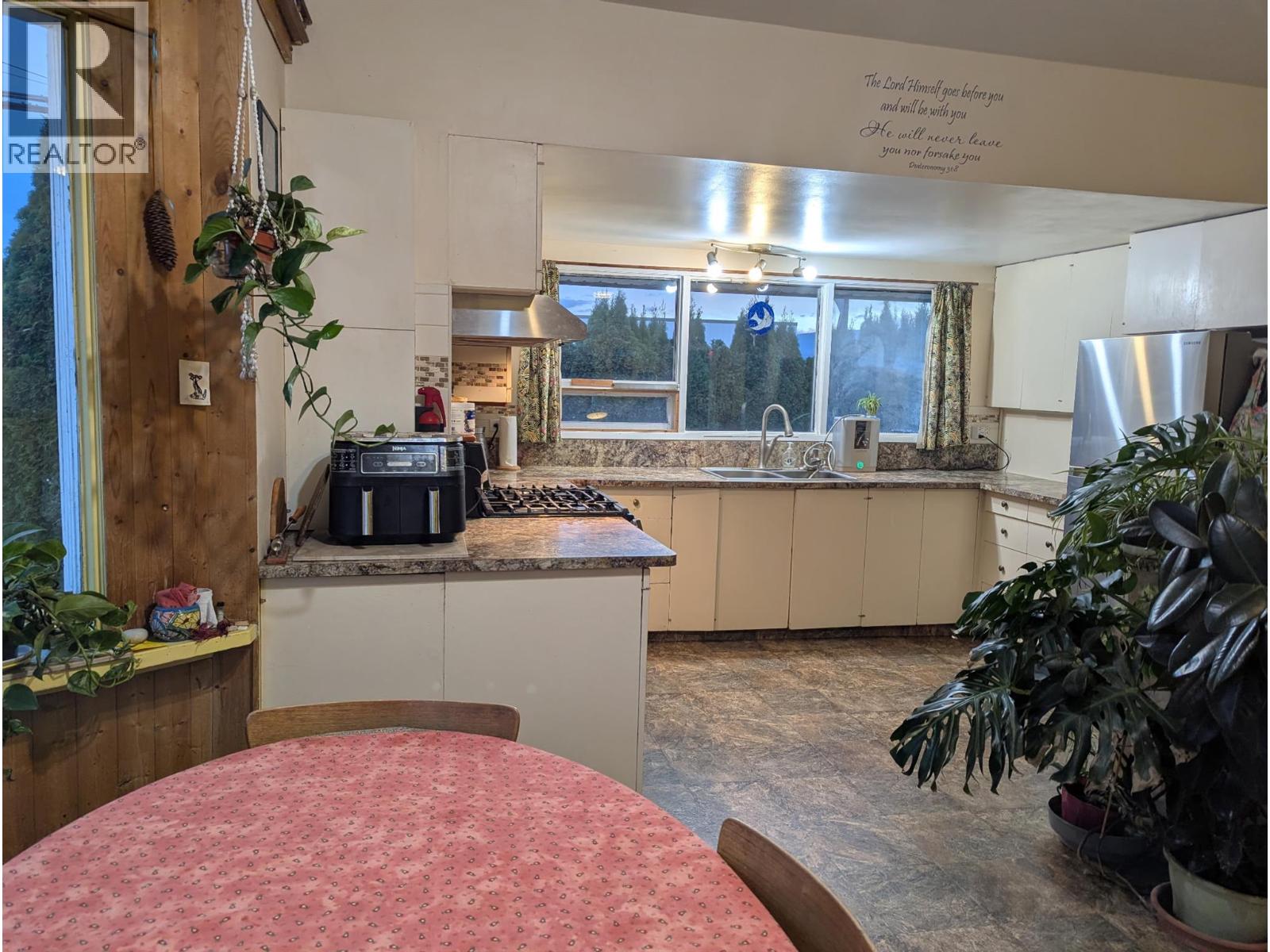  3570 Old Okanagan Highway, West Kelowna