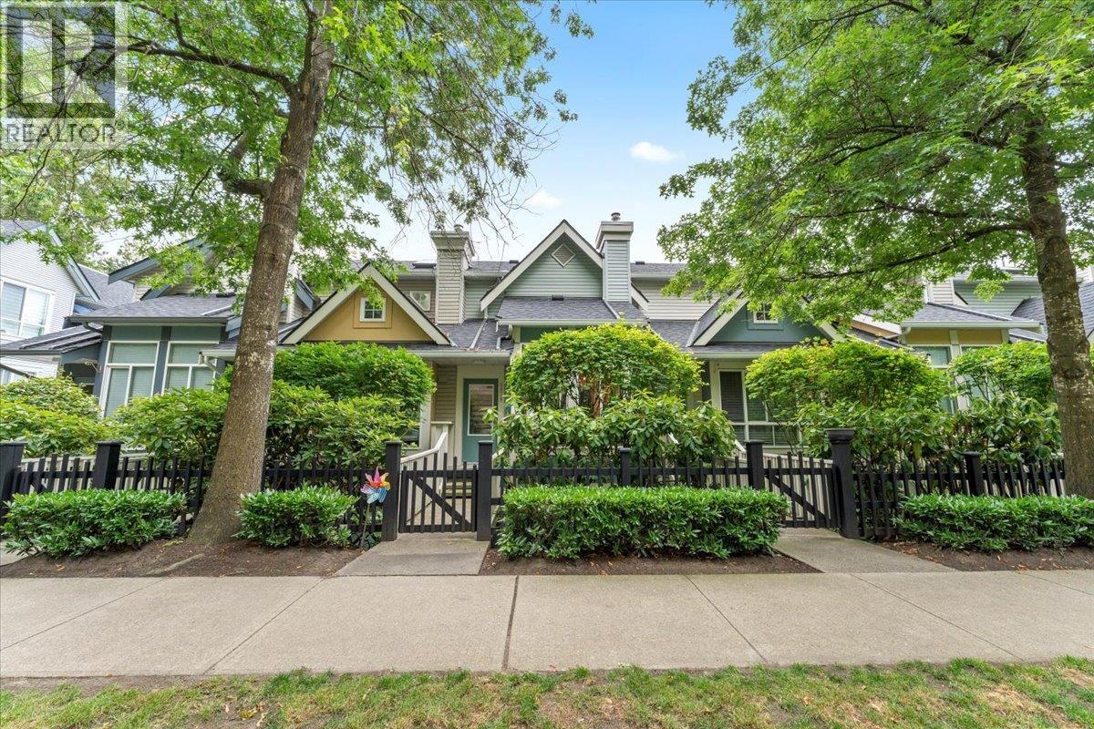 6878 VILLAGE GREEN, Burnaby