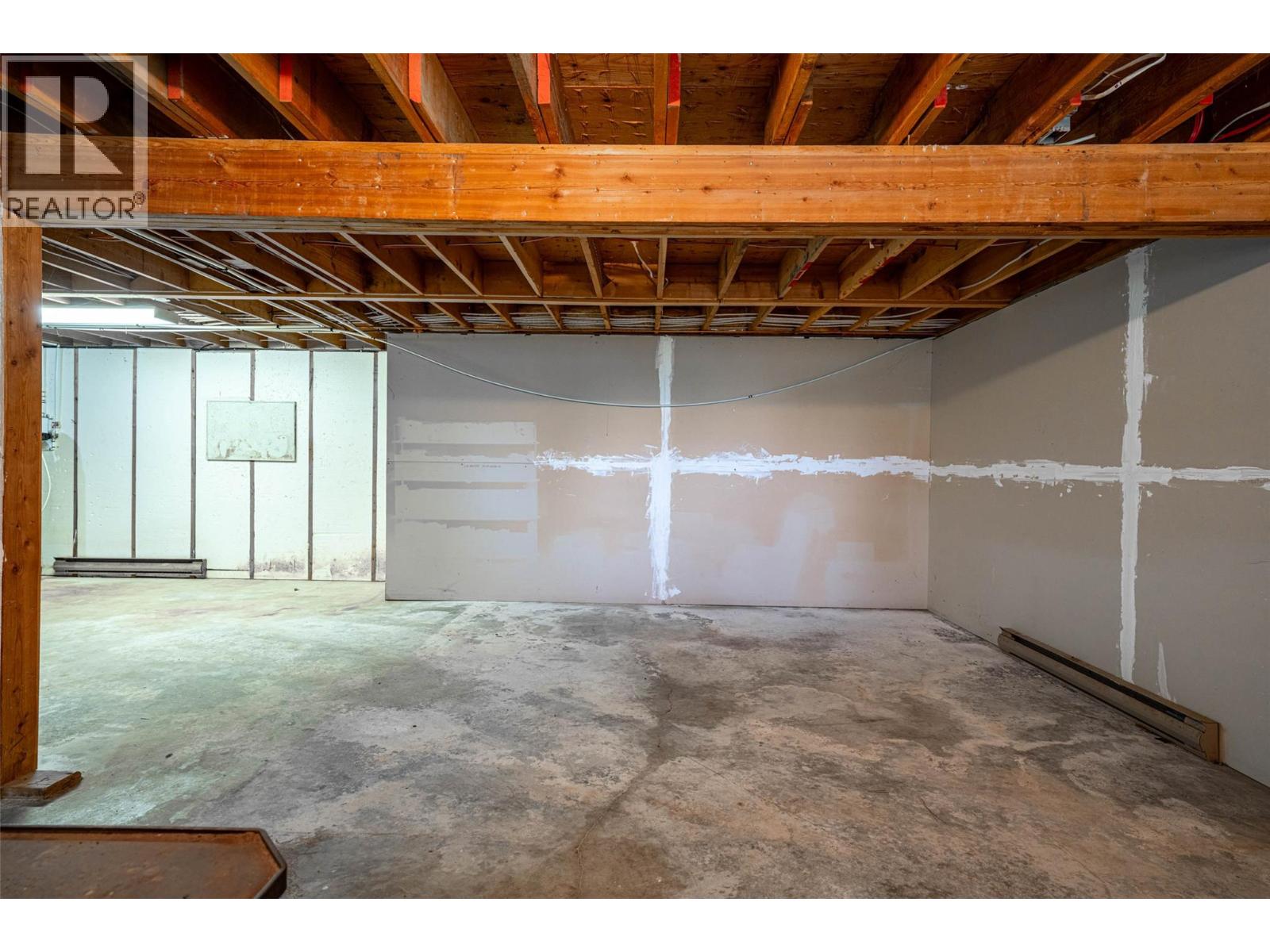  4358 Chamberlain Road, Spallumcheen