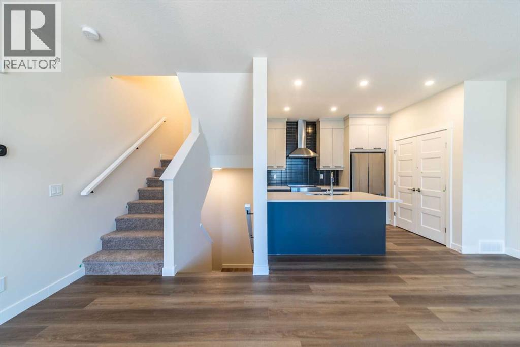 Single Family House for Sale in  Sovereign Common SW Shaganappi Calgary 