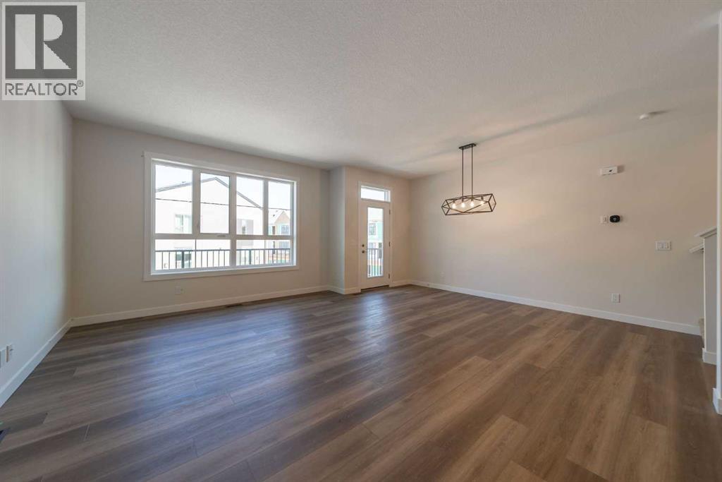 Single Family House for Sale in  Sovereign Common SW Shaganappi Calgary 