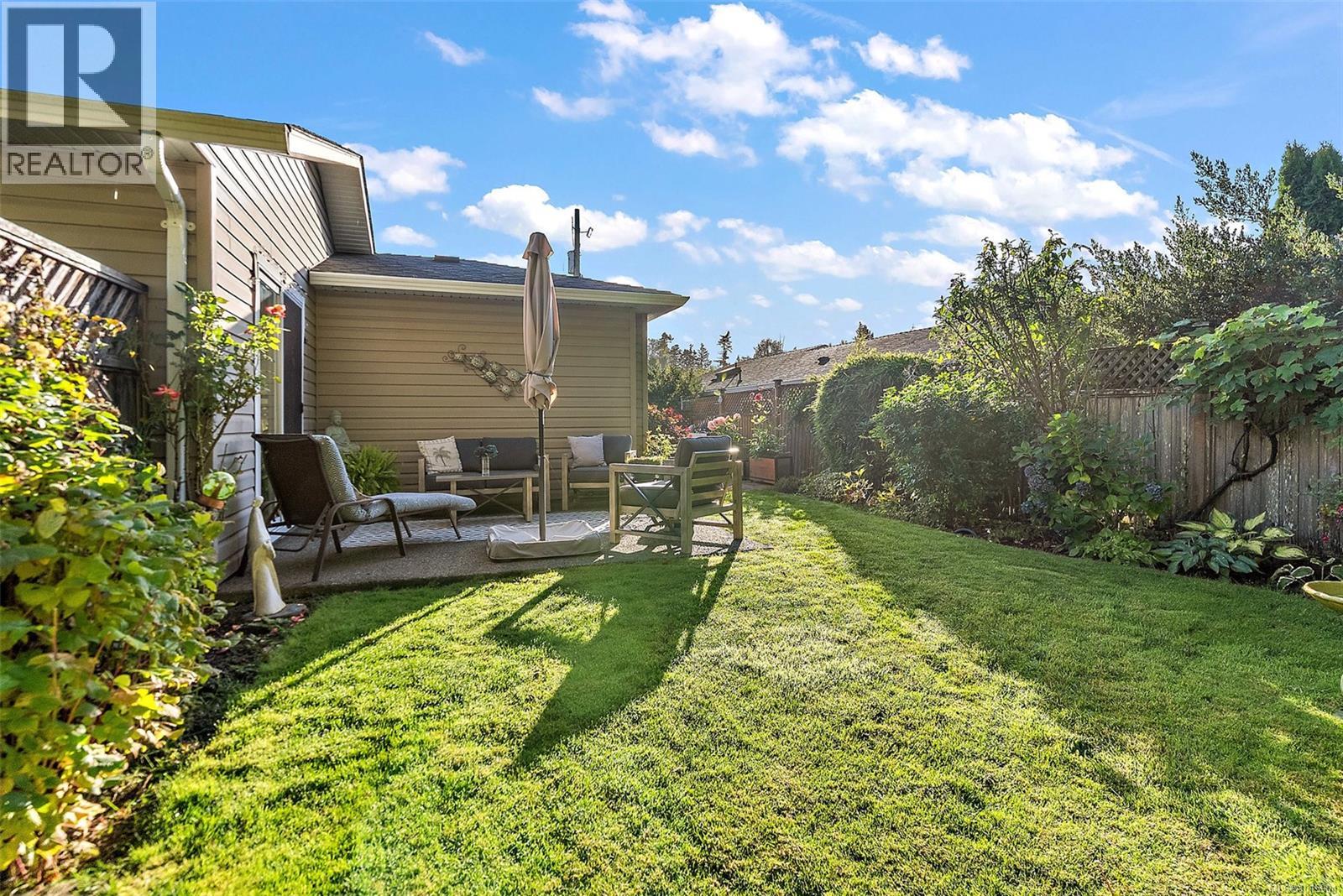 87 7570 Tetayut Rd, Central Saanich