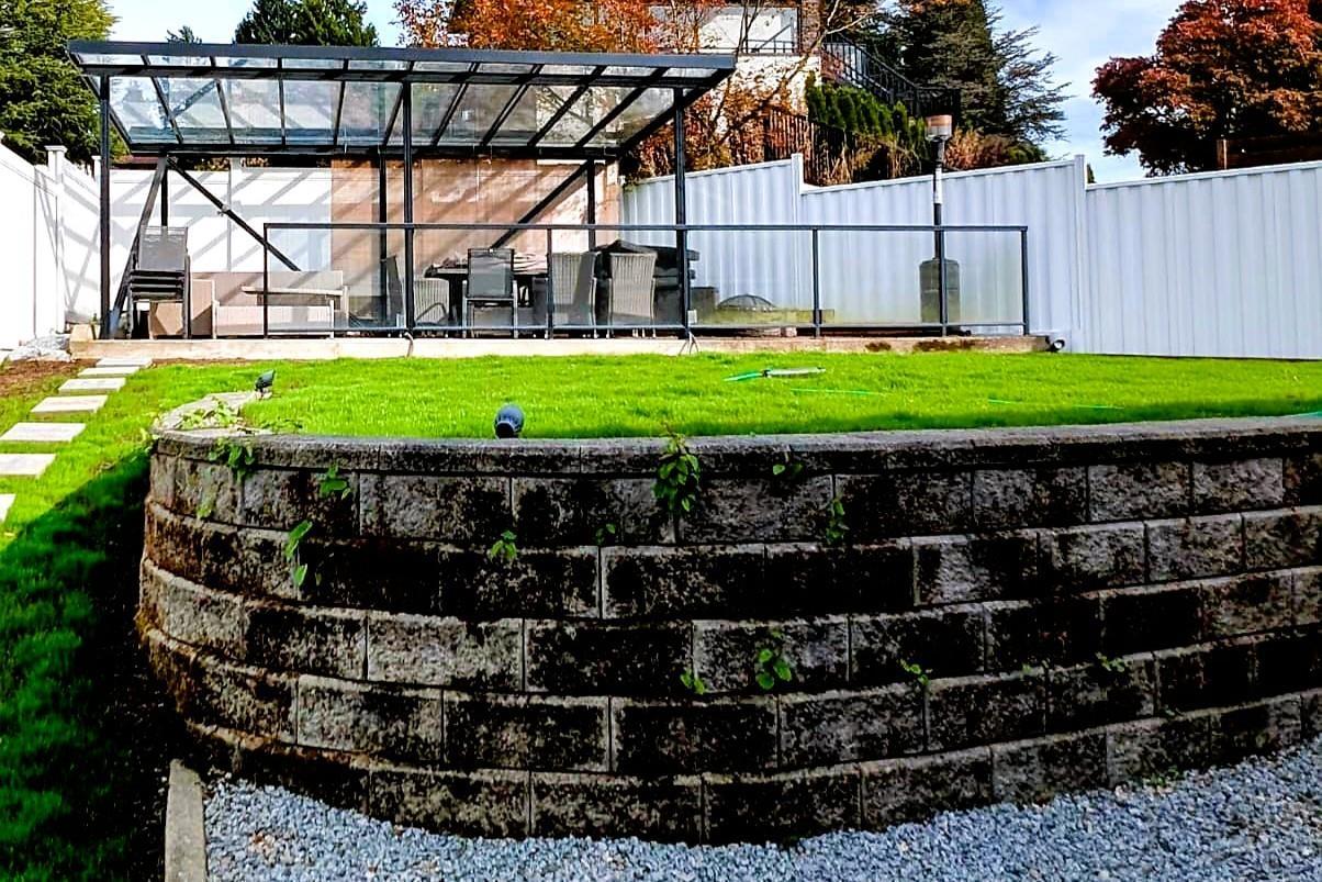 10662 SANTA MONICA, Delta