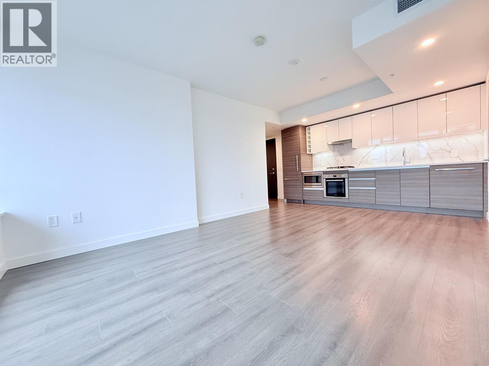 1806 823 CARNARVON STREET, New Westminster