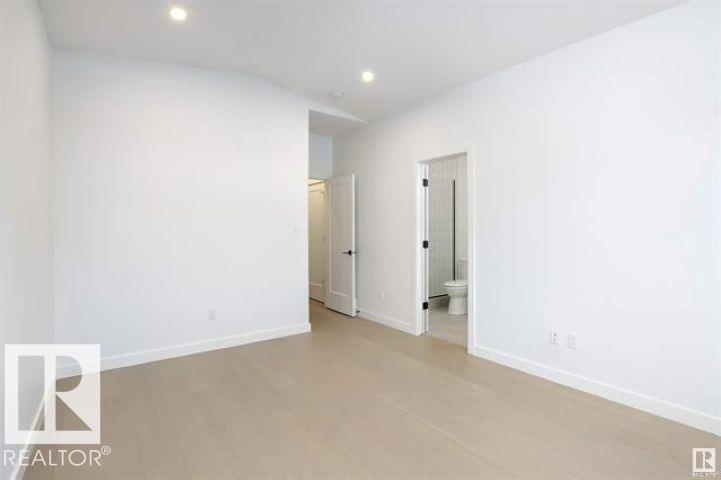 11016 132 ST NW, Edmonton