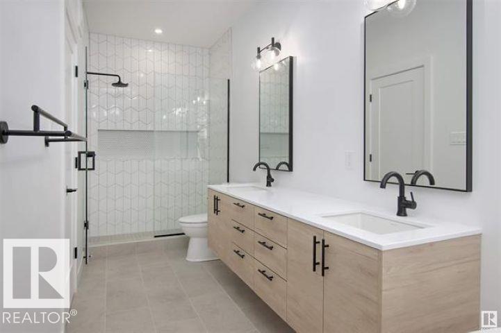 11016 132 ST NW, Edmonton