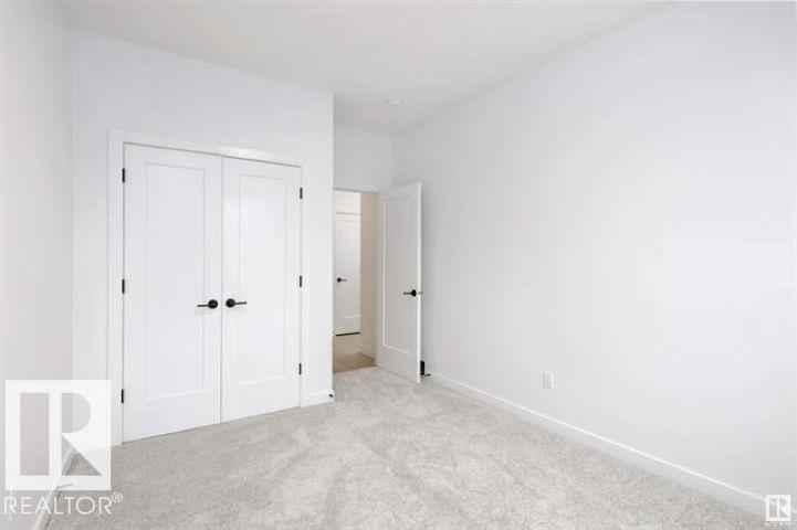 11016 132 ST NW, Edmonton