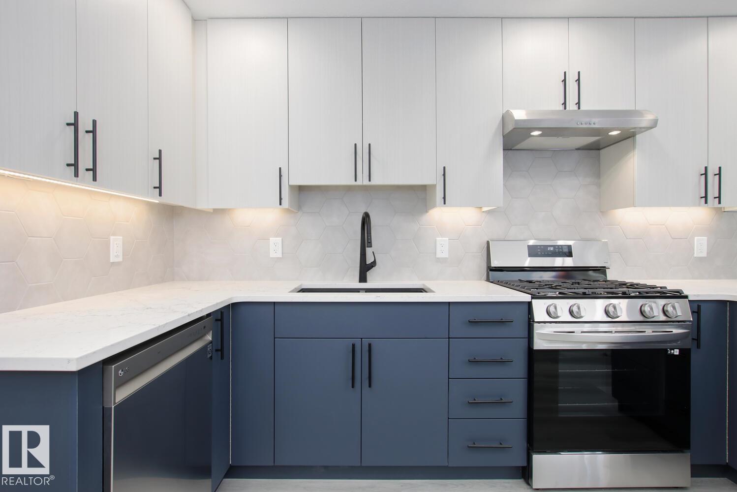 11016 132 ST NW, Edmonton