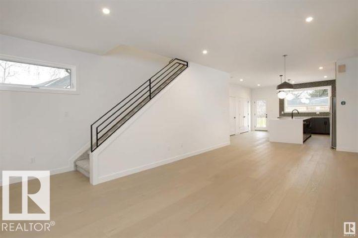 11016 132 ST NW, Edmonton