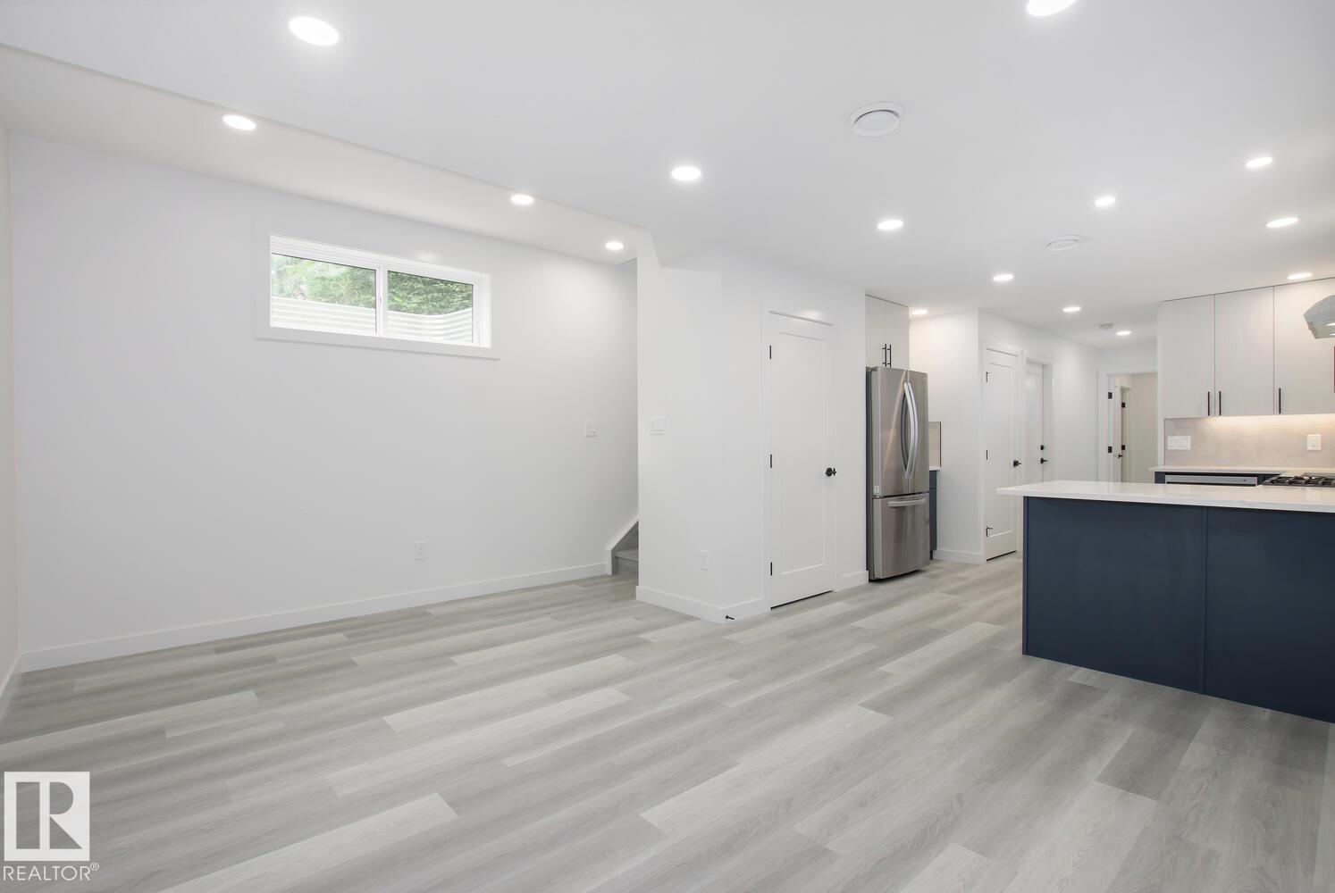 11016 132 ST NW, Edmonton