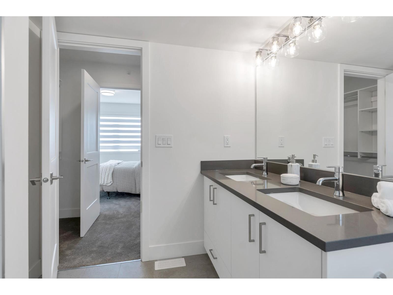 58 7381 PRESTON BOULEVARD, Mission