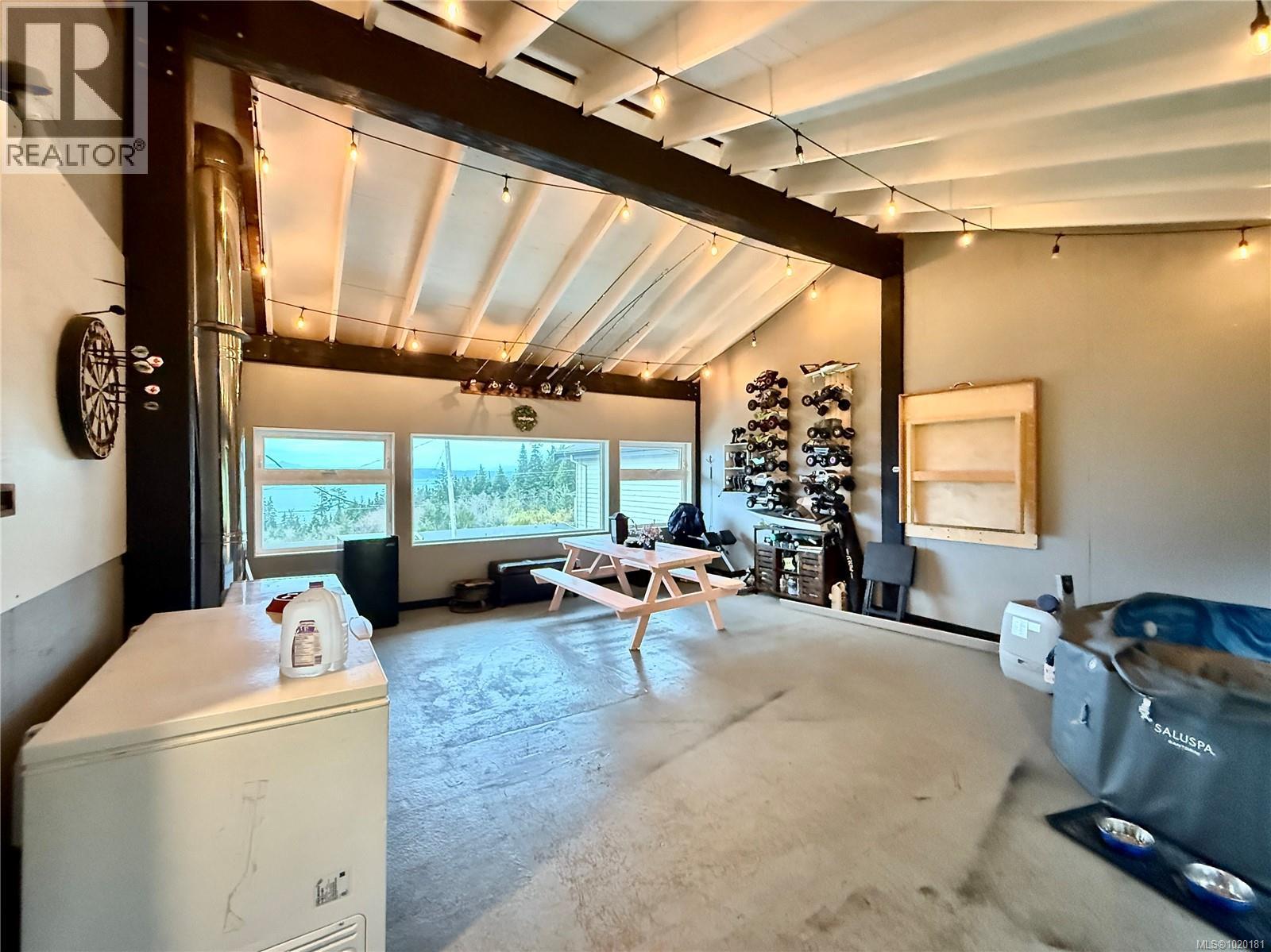 2611 Cardena Cres, Port McNeill