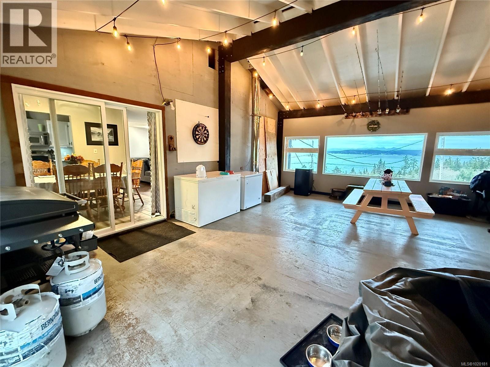 2611 Cardena Cres, Port McNeill