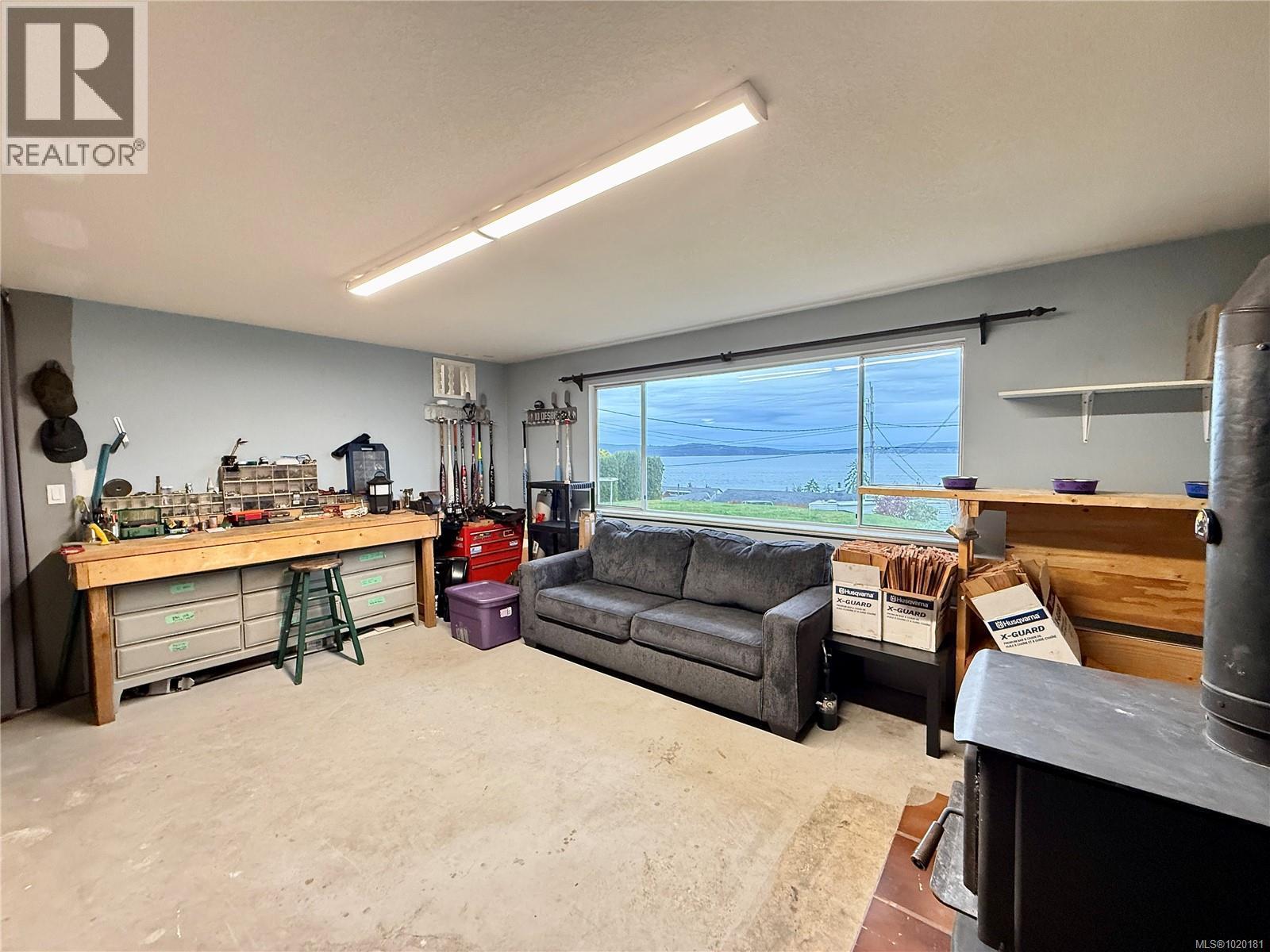 2611 Cardena Cres, Port McNeill