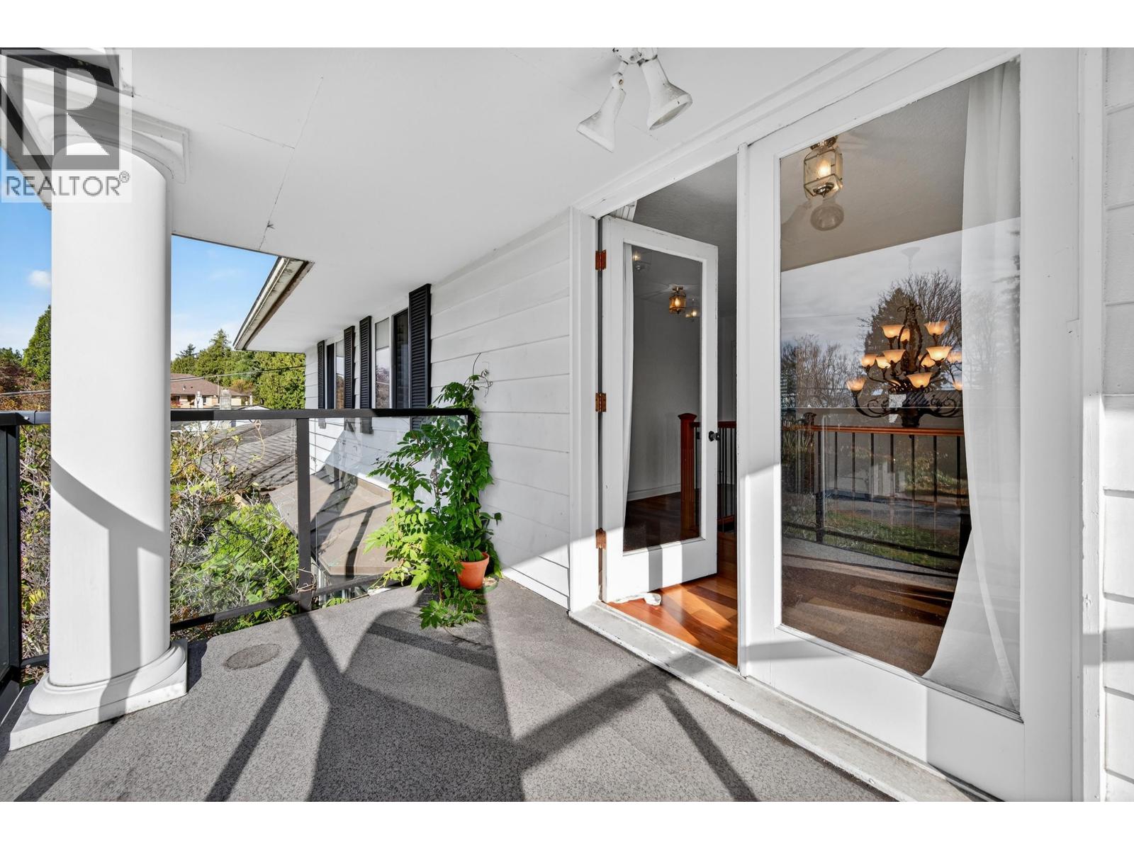 906 PACIFIC Drive, Delta