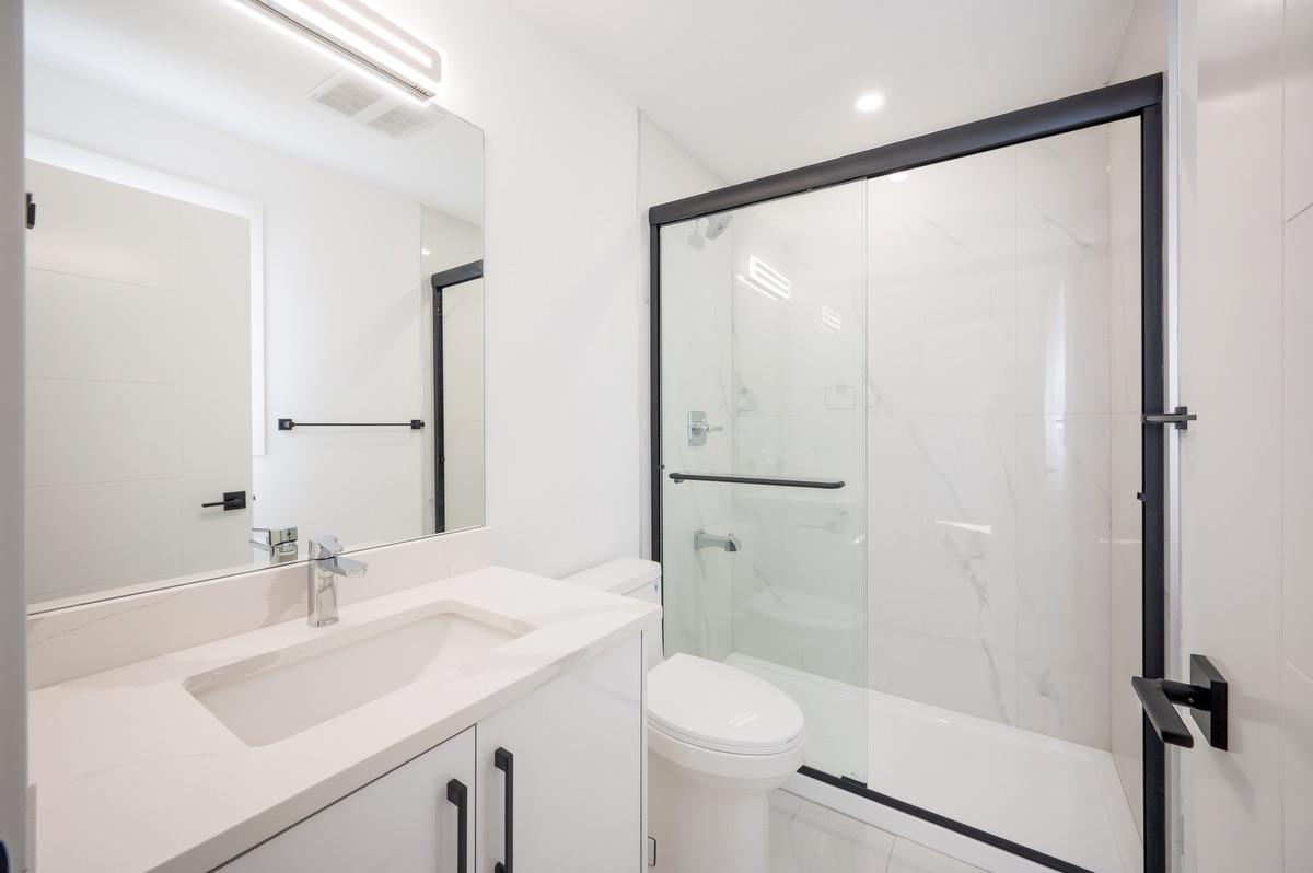 2715 201 STREET, Langley