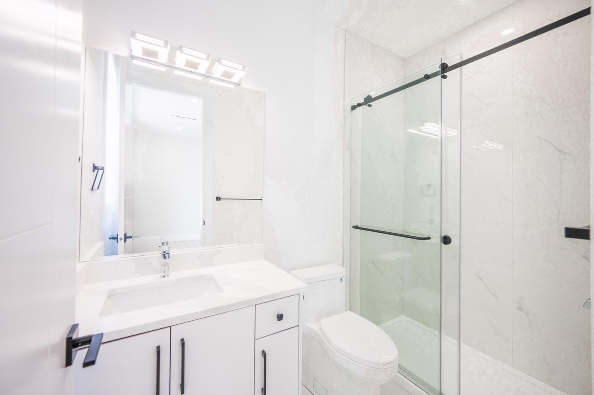 2715 201 STREET, Langley