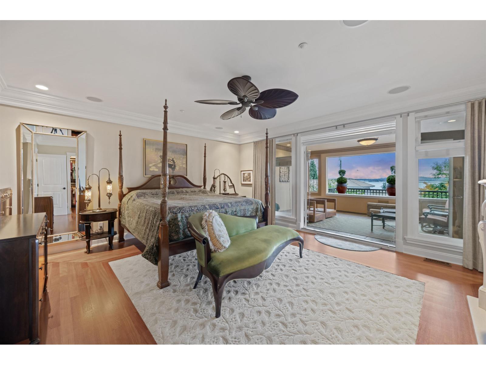 15781 PACIFIC AVENUE, White Rock