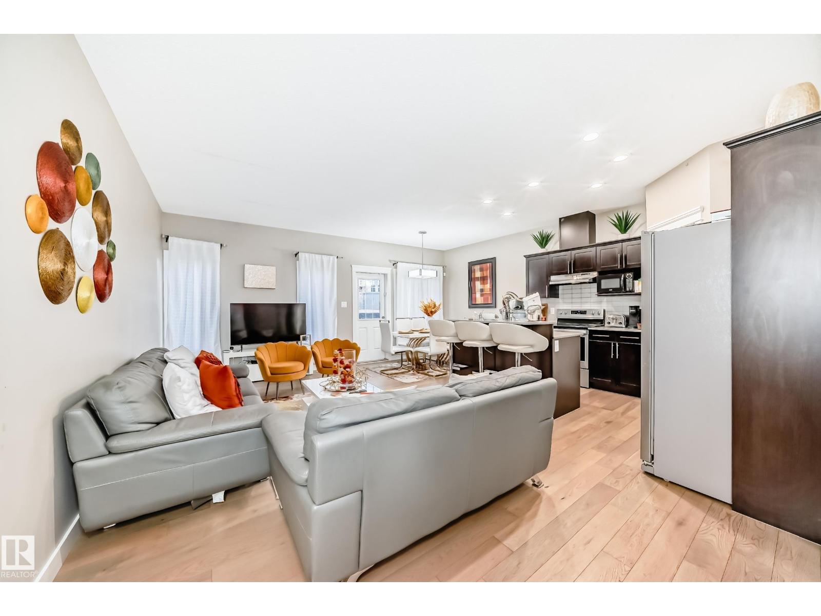 246 HAWKS RIDGE BV NW, Edmonton