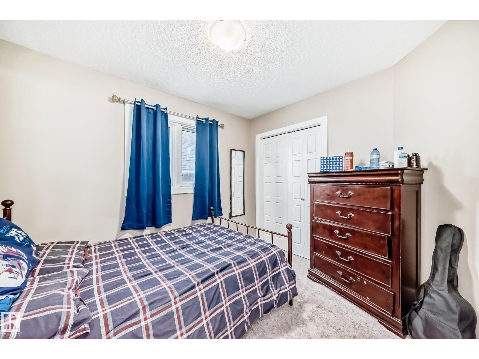246 HAWKS RIDGE BV NW, Edmonton