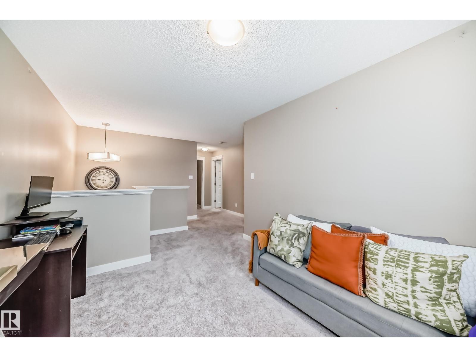 246 HAWKS RIDGE BV NW, Edmonton