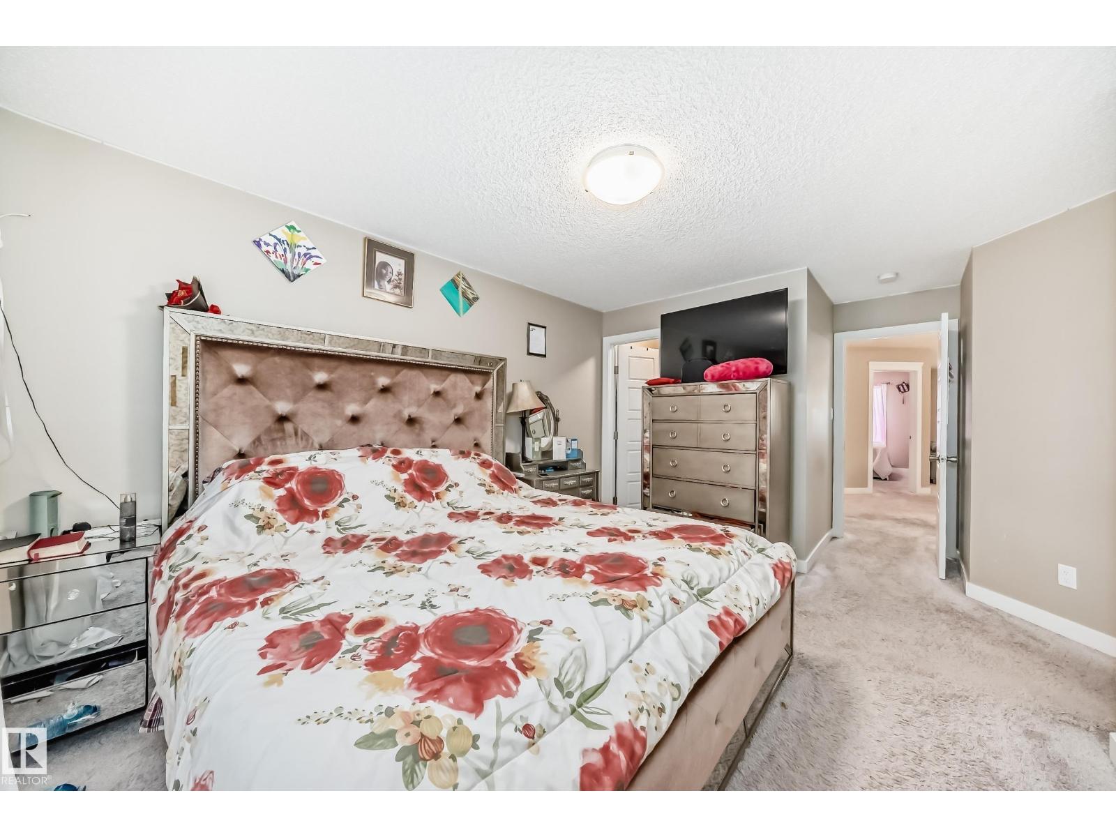 246 HAWKS RIDGE BV NW, Edmonton