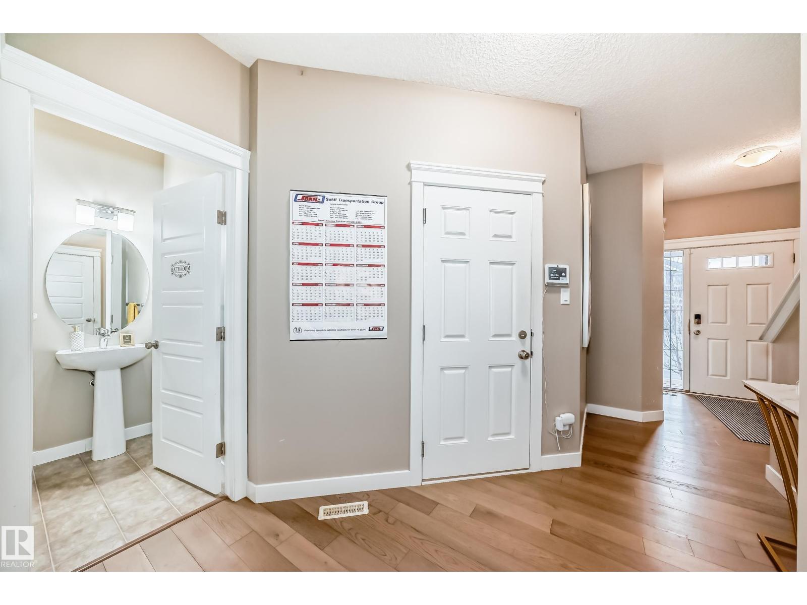 246 HAWKS RIDGE BV NW, Edmonton