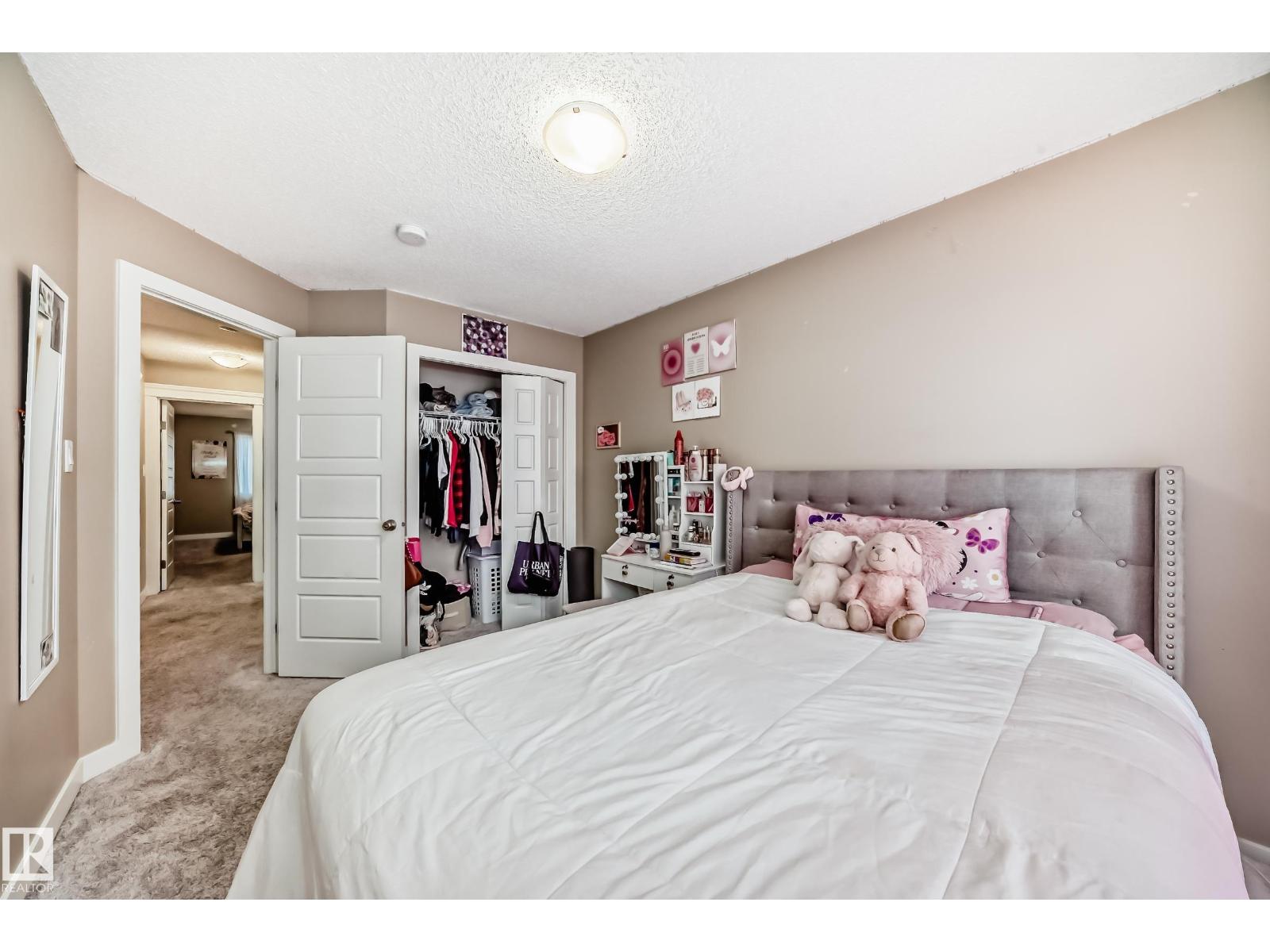 246 HAWKS RIDGE BV NW, Edmonton