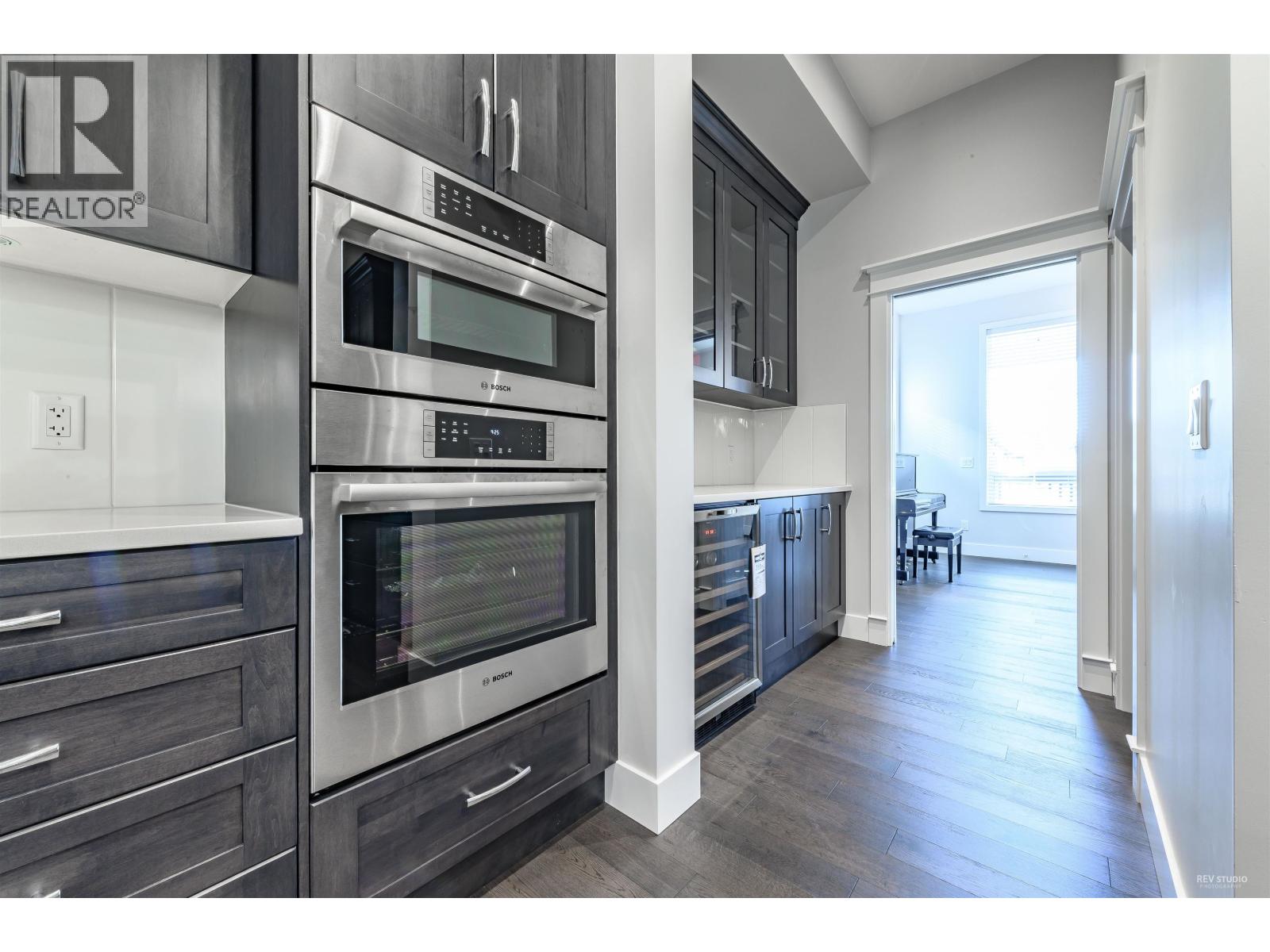 3565 SHEFFIELD AVENUE, Coquitlam