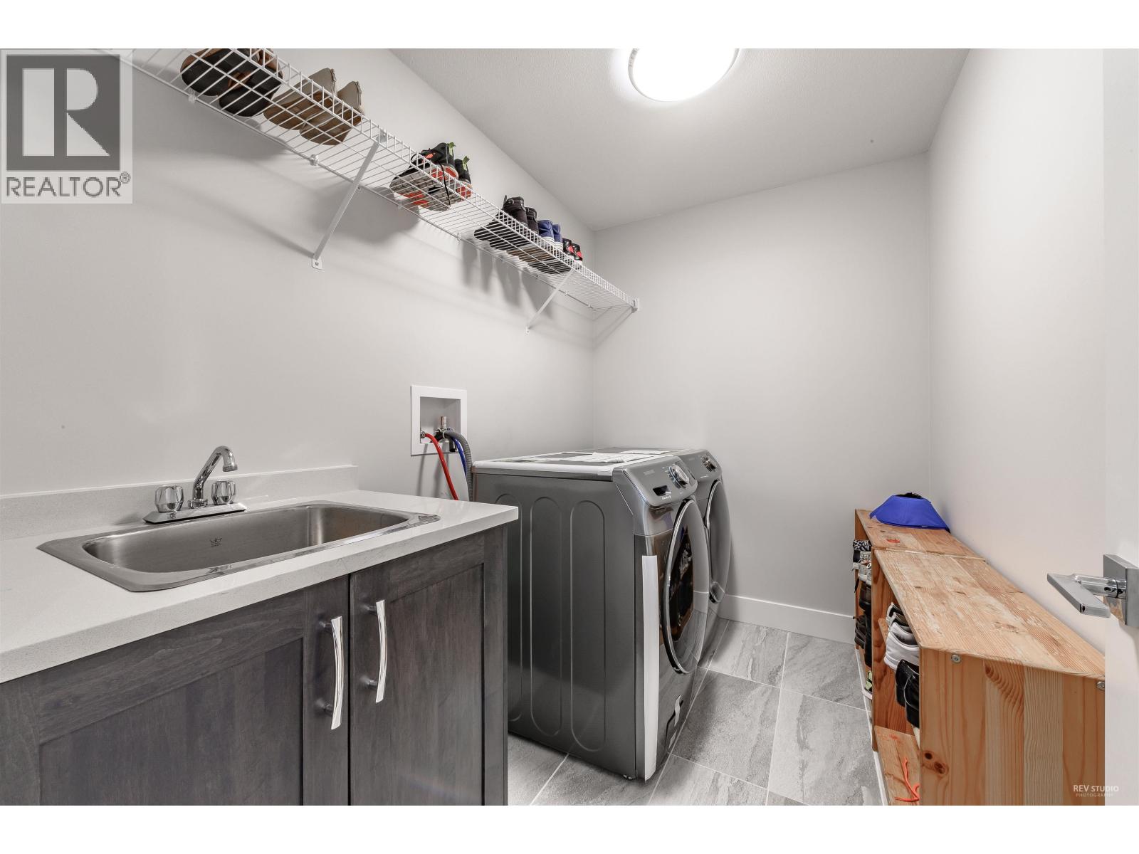 3565 SHEFFIELD AVENUE, Coquitlam