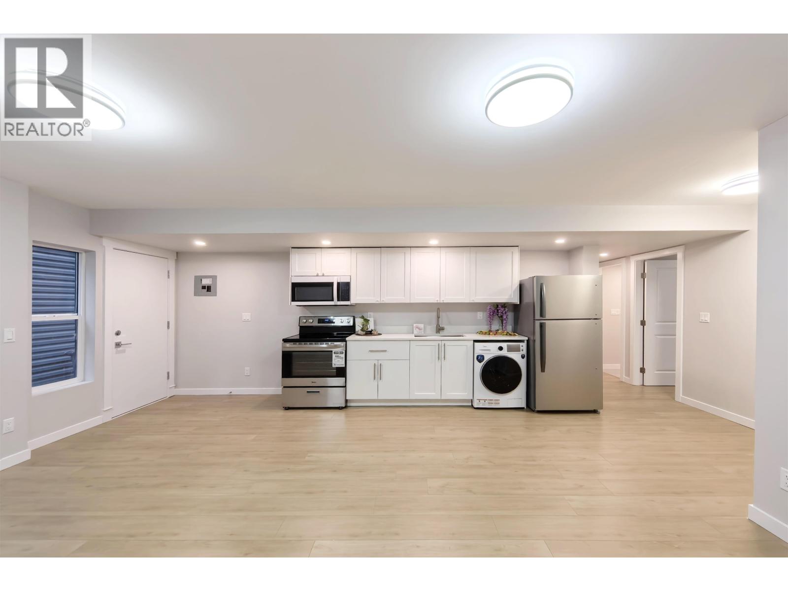 3565 SHEFFIELD AVENUE, Coquitlam