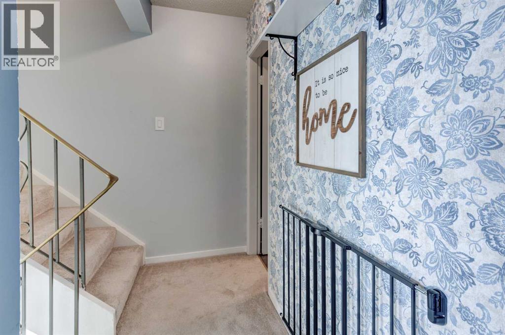 Single Family House for Sale in    Avenue SE Acadia Calgary 