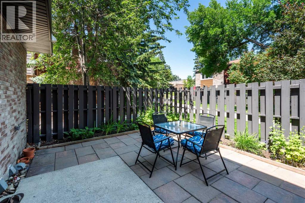 Single Family House for Sale in    Avenue SE Acadia Calgary 