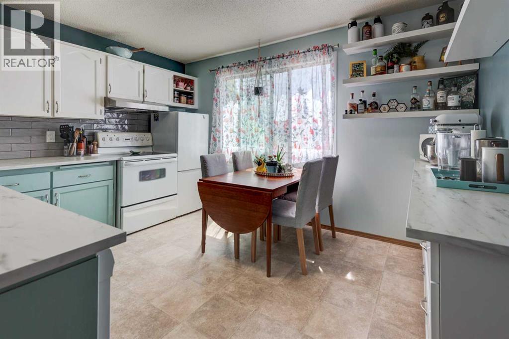 Single Family House for Sale in    Avenue SE Acadia Calgary 