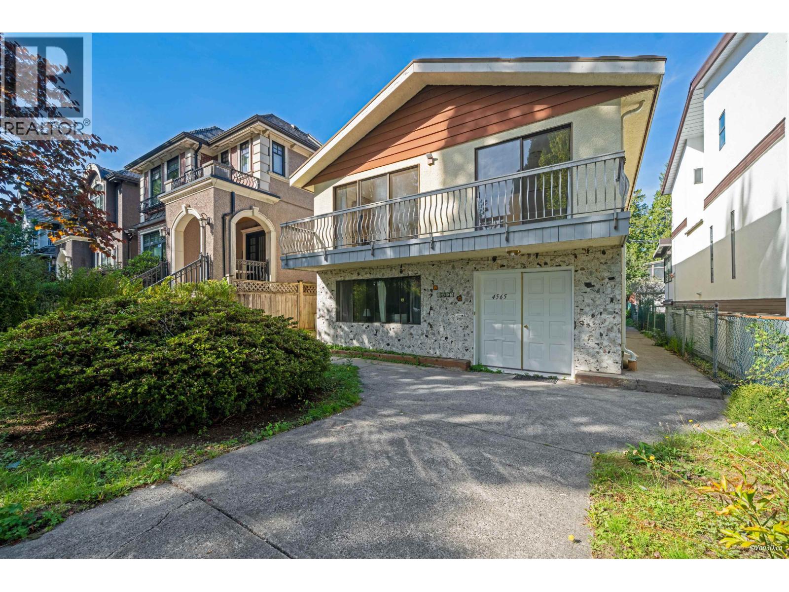 4565 W 9TH AVENUE, Vancouver