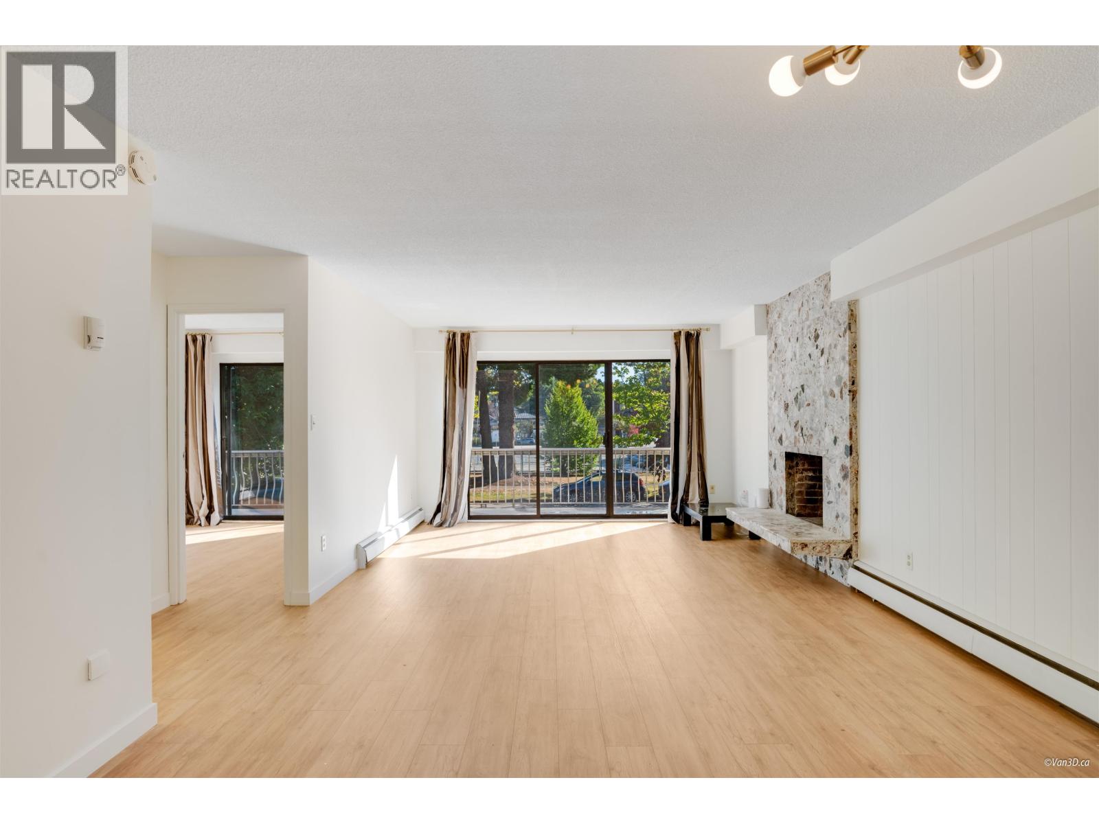 4565 W 9TH AVENUE, Vancouver