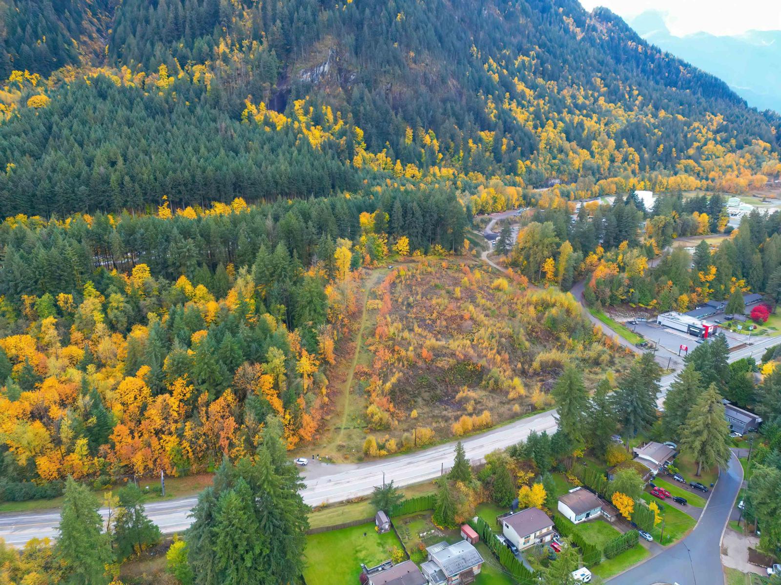 950 OLD HOPE PRINCETON WAY, Hope - Photo 3 of 32, Hope, British Columbia