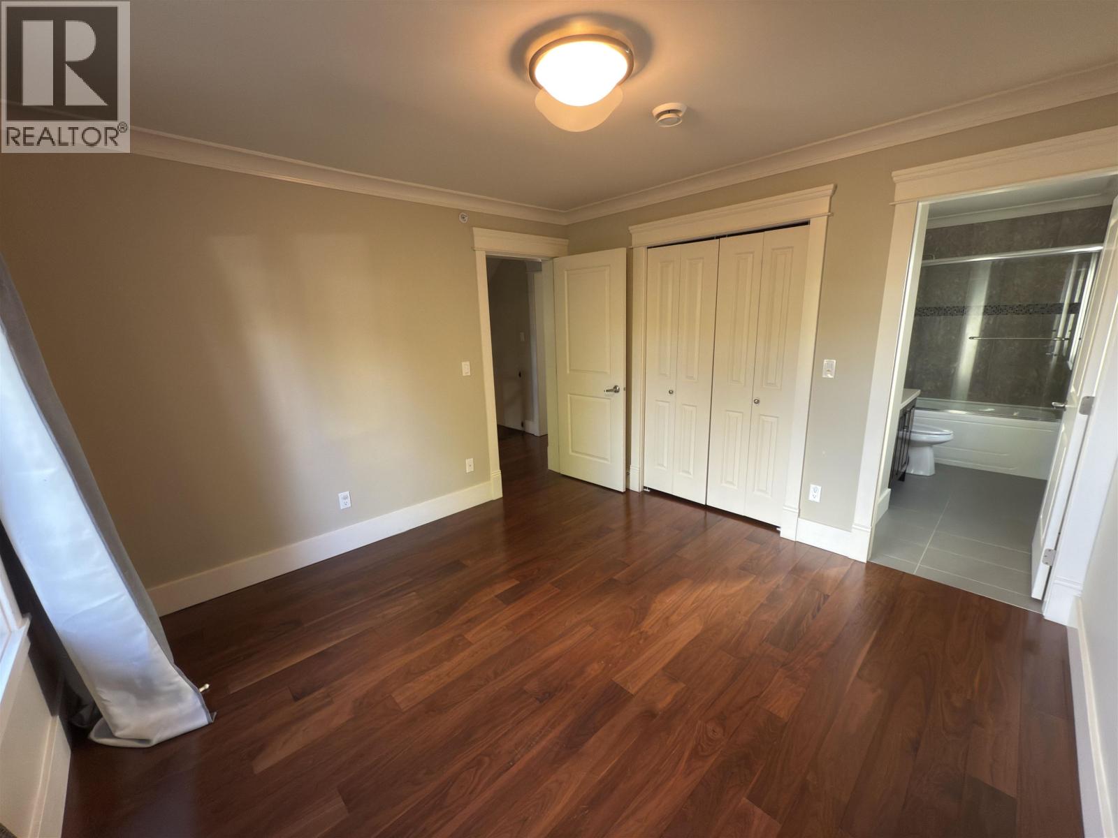 7689 JASPER CRESCENT, Vancouver