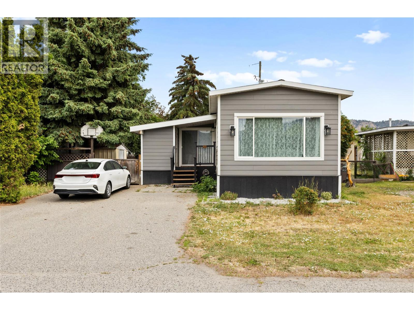 26 2005 Boucherie Road, West Kelowna