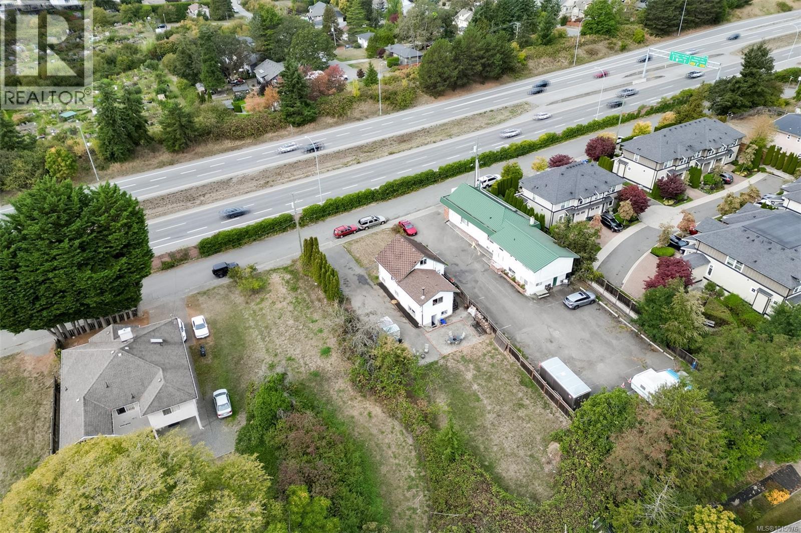  3883 Douglas Street, Saanich