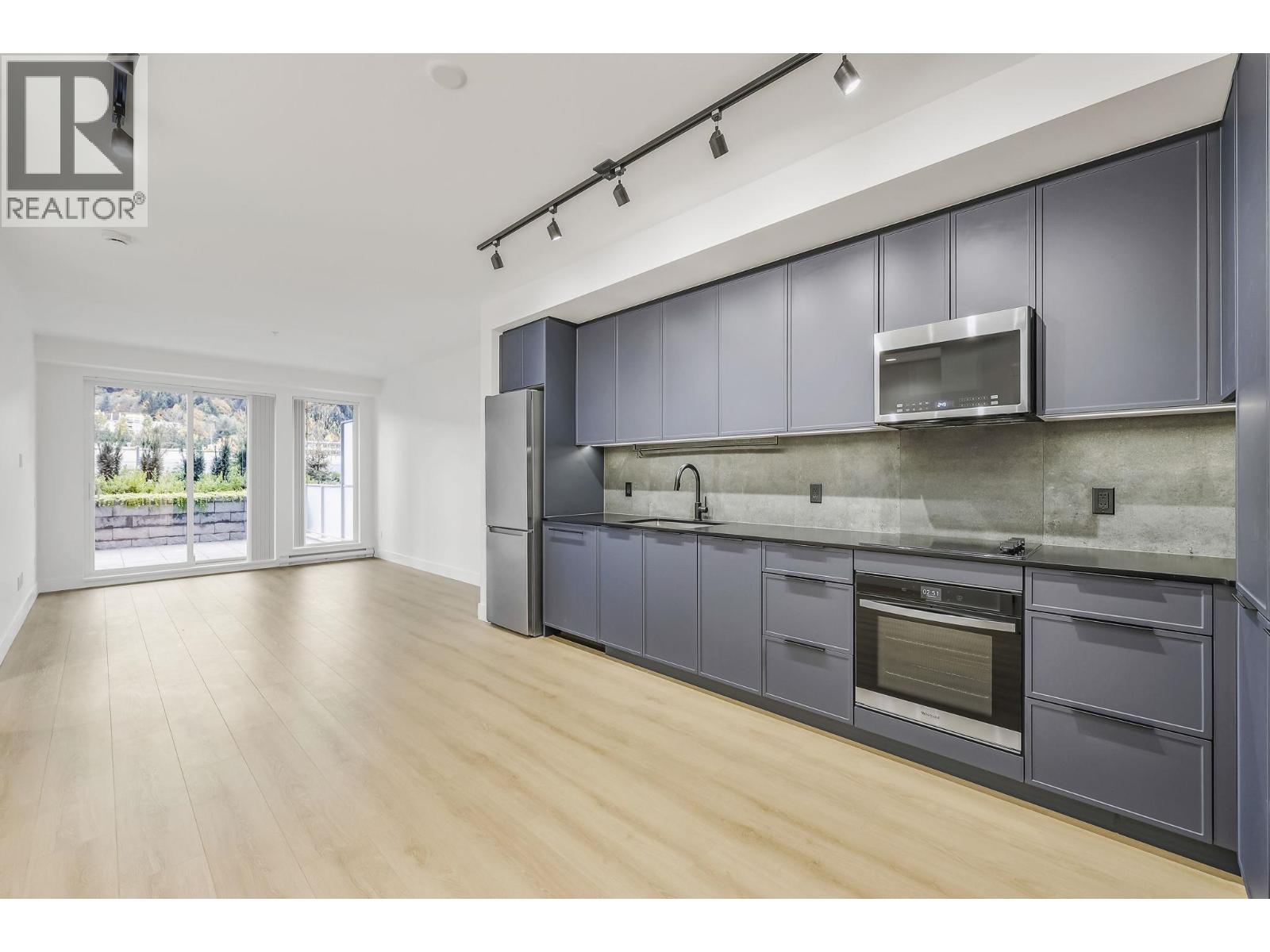 203 3075 MURRAY, Port Moody