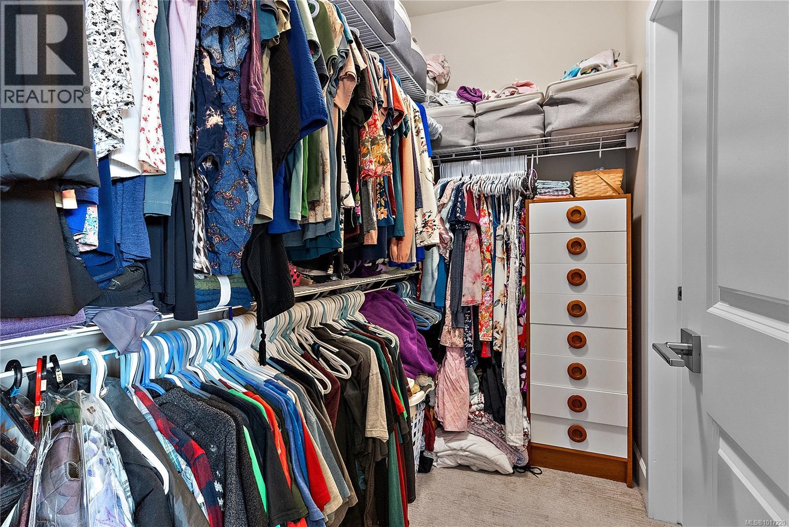 1102 3351 Luxton Rd, Langford