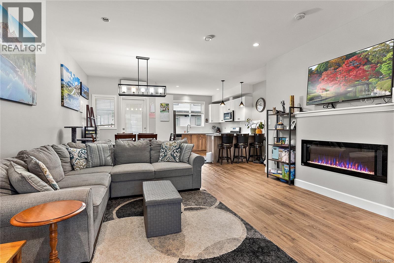 1102 3351 Luxton Rd, Langford