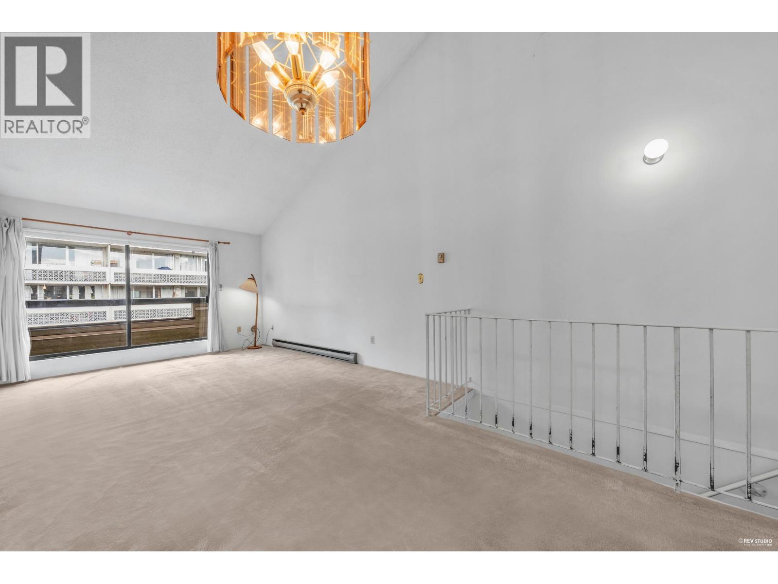 410 1363 CLYDE AVENUE, West Vancouver