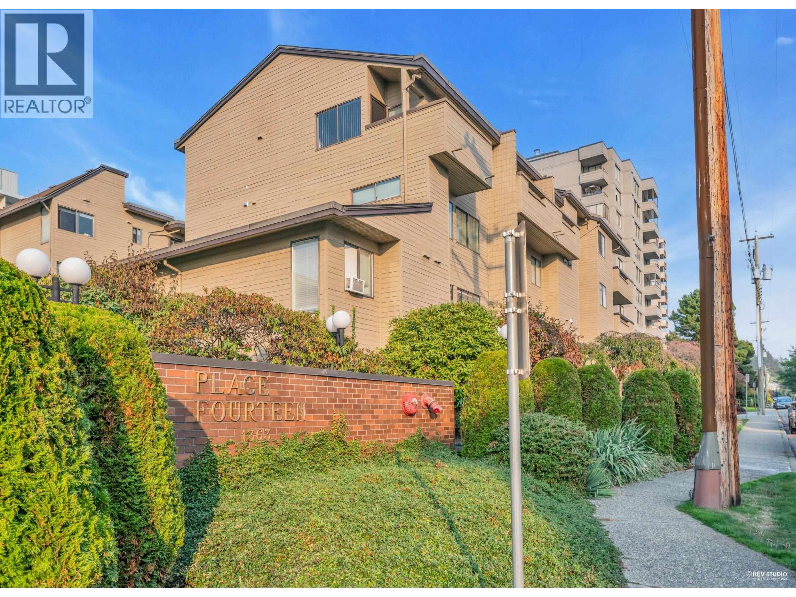 410 1363 CLYDE AVENUE, West Vancouver