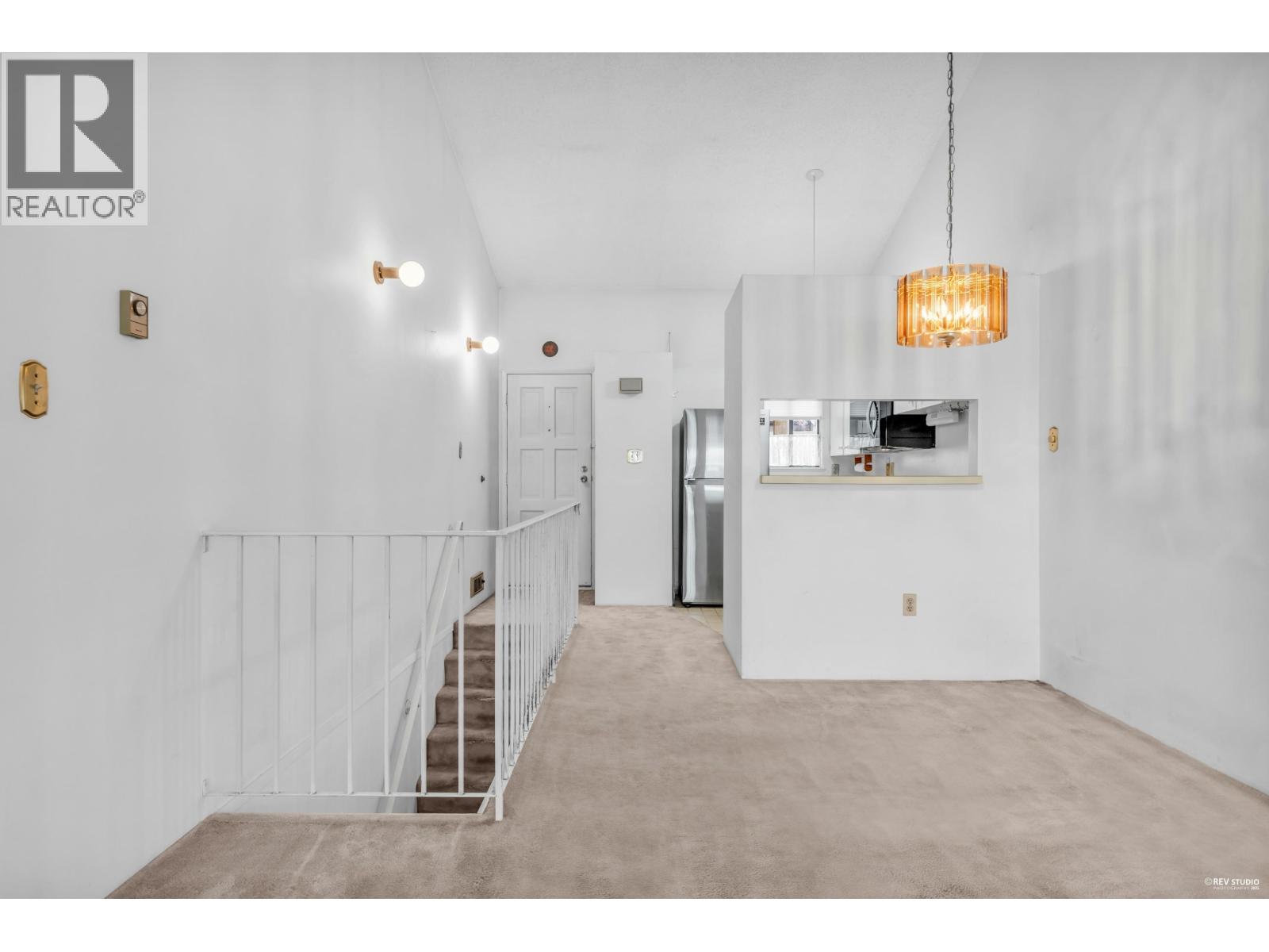 410 1363 CLYDE AVENUE, West Vancouver