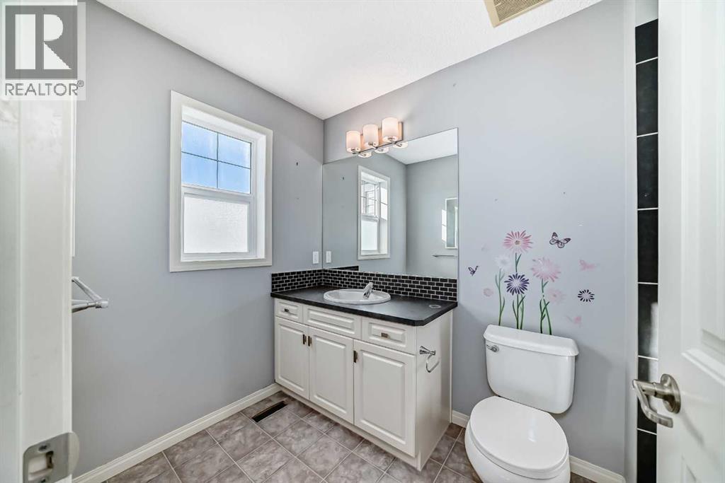 Single Family House for Sale in  New Brighton Grove SE New Brighton Calgary 