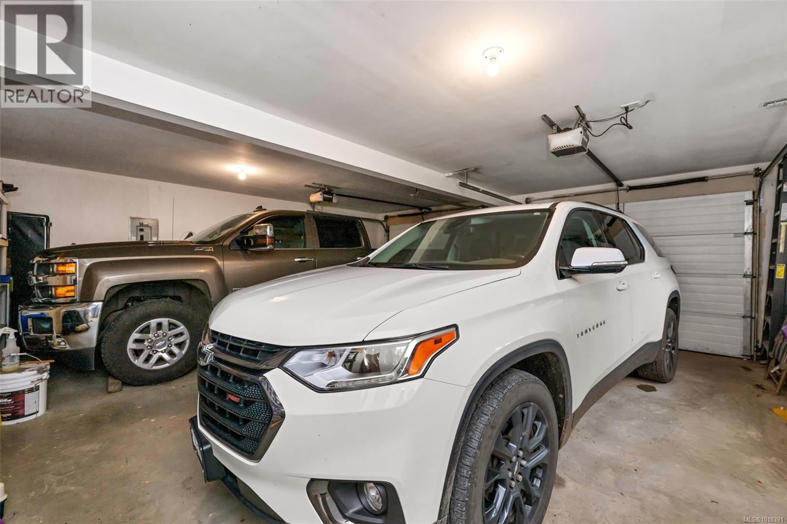 1212 Bazett Rd, Duncan