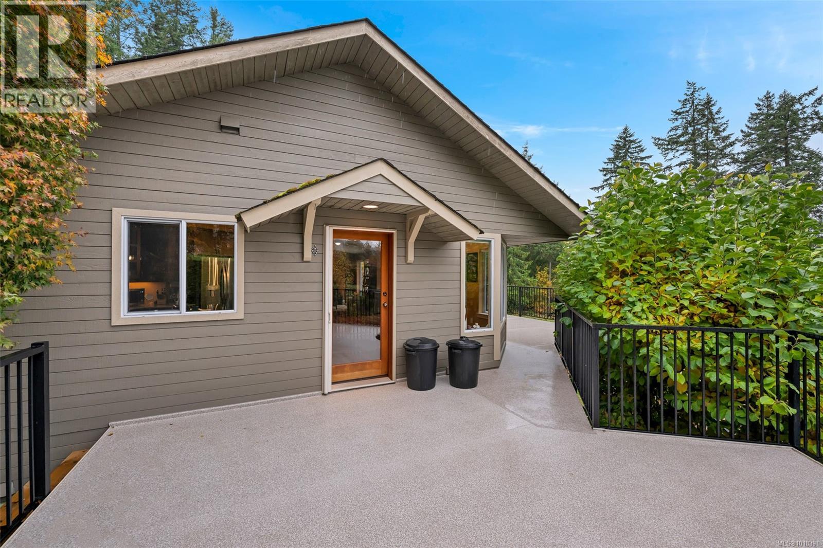 1212 Bazett Rd, Duncan